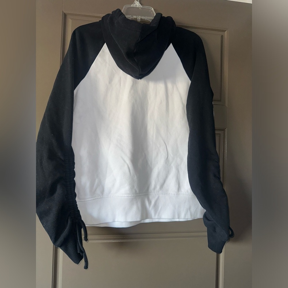 Harley-Davidson Black and White women’s Hoodie - Picture 7 of 8